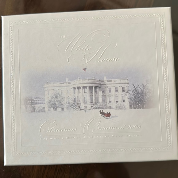 Holiday The White House Historical Society Ornament Poshmark